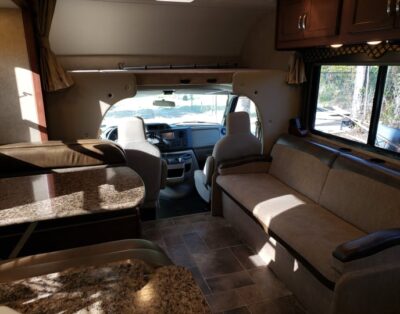 2017 Thor Motor Coach Freedom Elite